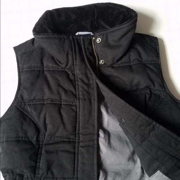 Tommy Hilfiger puffer vest - Picture 3 of 8